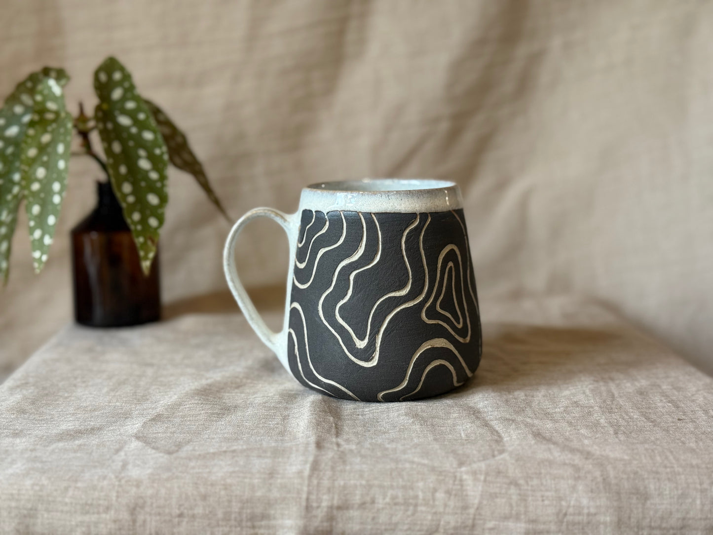Abstract- Fat Belly Mug