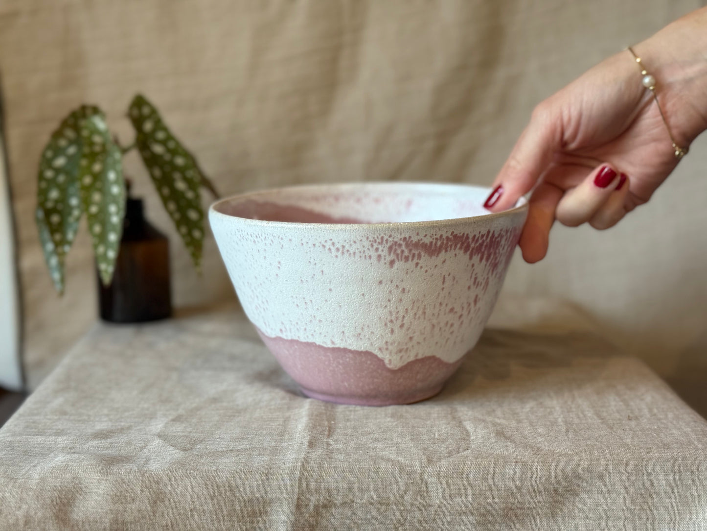 Snowberry - Serving Bowl